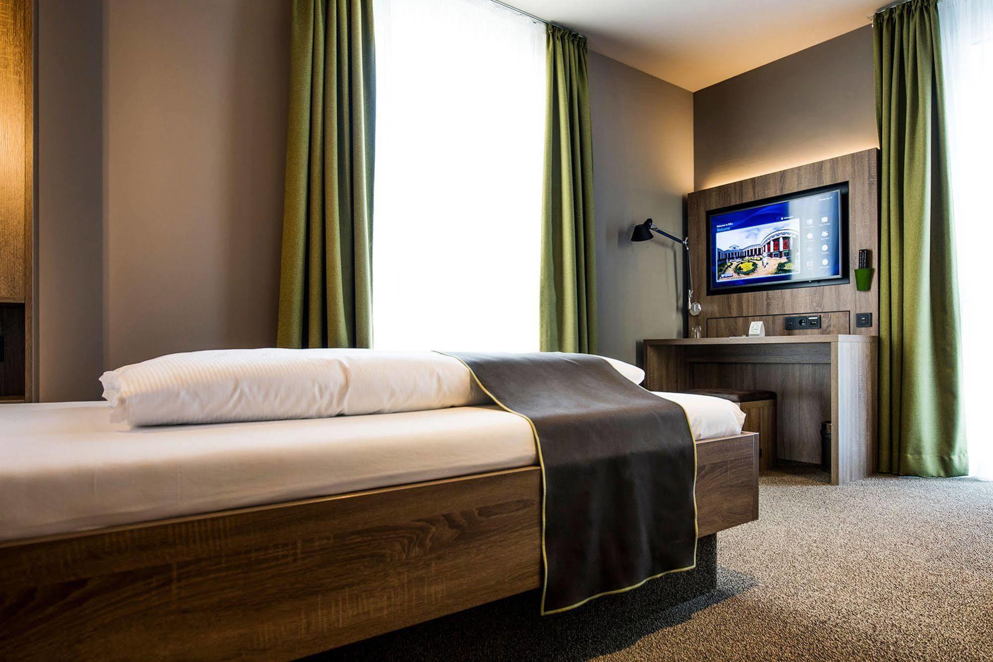 Riku Hotel Ulm Exteriér fotografie